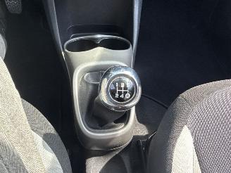 Toyota Aygo 1.0 VVT-i x-Play REST BPM €250,-!!! picture 29