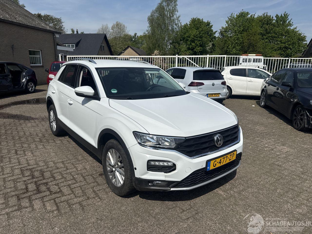 Volkswagen T-Roc 1.5 TSI Style Business REST BPM €1500,-!!!