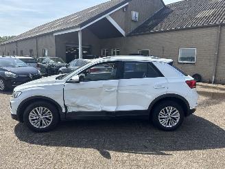 Volkswagen T-Roc 1.5 TSI Style Business REST BPM €1500,-!!! picture 4