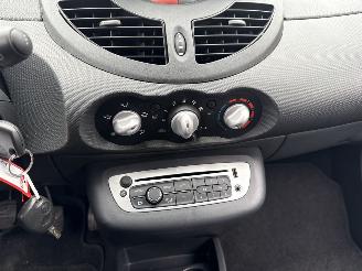Renault Twingo 1.2 16V Collection picture 18