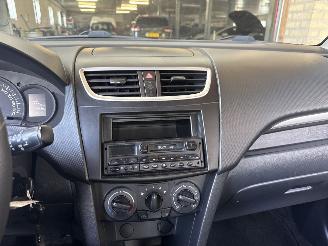 Suzuki Swift 1.2 Base picture 20