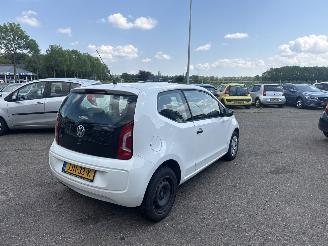 Volkswagen Up! 1.0 move up! BlueMotion picture 9