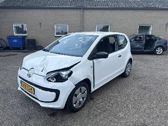 Volkswagen Up! 1.0 move up! BlueMotion picture 3