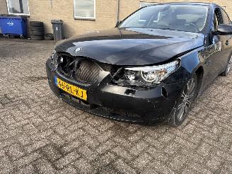 BMW 5-serie 525i Executive picture 10