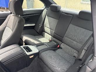 BMW 3-serie 320i Introduction picture 46