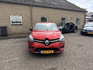 Renault Clio 0.9 TCe Bose picture 2