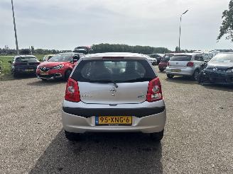 Nissan Pixo 1.0 Look picture 6