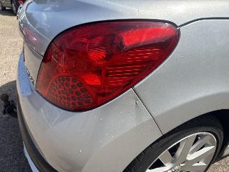 Peugeot 207 1.6-16V T Sport picture 12