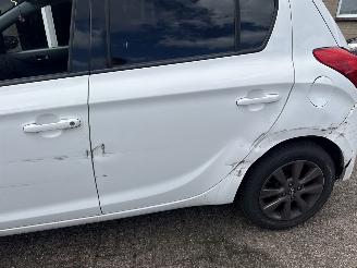 Hyundai I-20 1.2 HP i-Motion picture 14