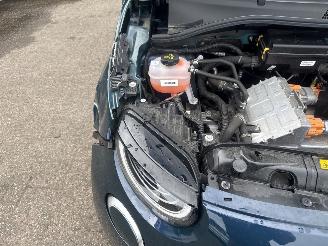 Fiat 500E La Prima 42 kWh picture 17
