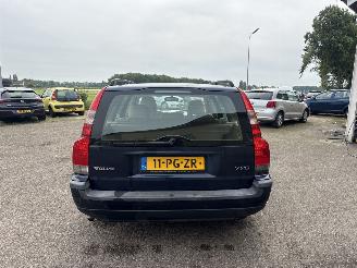 Volvo V-70 2.4 Comfort Line picture 6