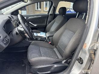 Ford Mondeo 2.0-16V Titanium picture 32