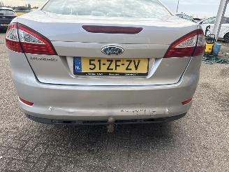 Ford Mondeo 2.0-16V Titanium picture 11