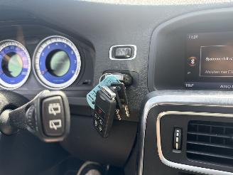 Volvo V-60 2.0T R-Design REST BPM €700,-!!! AUT picture 22