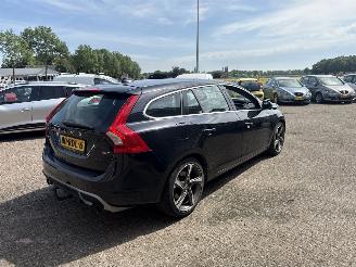 Volvo V-60 2.0T R-Design REST BPM €700,-!!! AUT picture 7