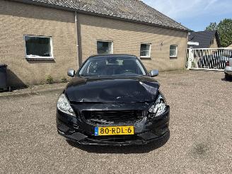 Volvo V-60 2.0T R-Design REST BPM €700,-!!! AUT picture 2