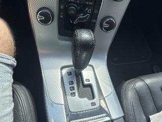 Volvo V-60 2.0T R-Design REST BPM €700,-!!! AUT picture 23