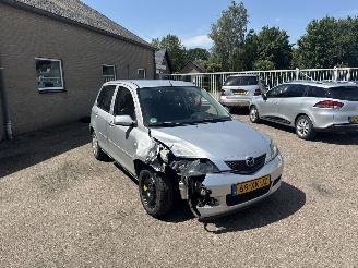 uszkodzony samochody osobowe Mazda 2 1.4 Touring 2007/6