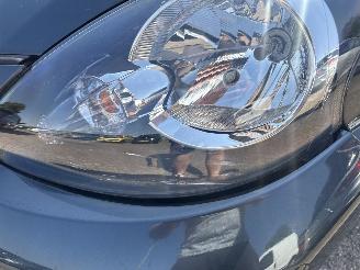 Toyota Aygo 1.0 VVT-i Aspiration AUTOMAAT picture 9