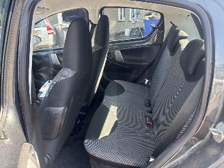 Toyota Aygo 1.0 VVT-i Aspiration AUTOMAAT picture 33