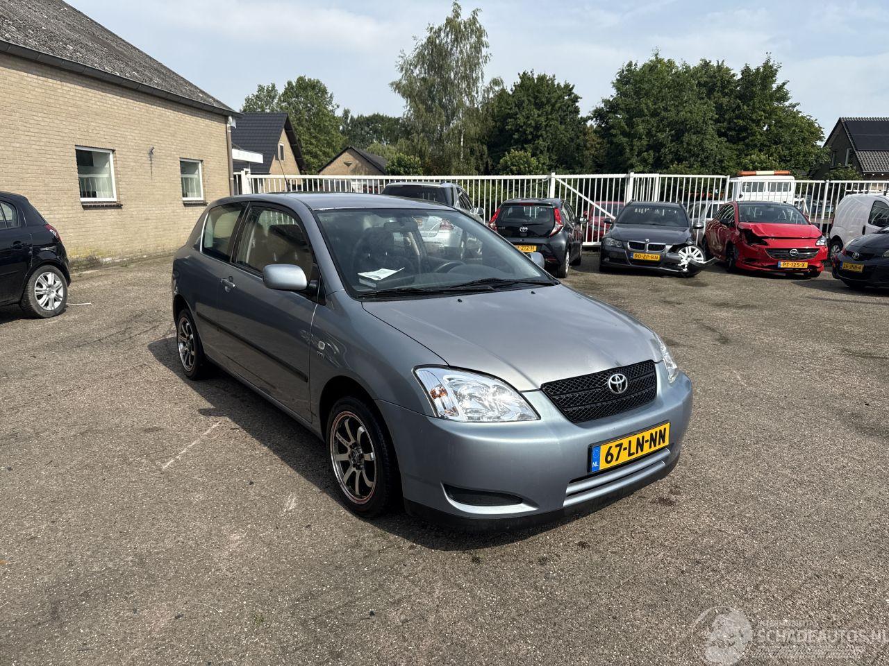 Toyota Corolla 1.6 VVT-i L.Terra