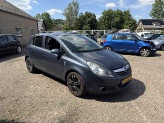 skadebil auto Opel Corsa 1.2-16V 111 Edition 2010/6