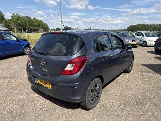 Opel Corsa 1.2-16V 111 Edition picture 8