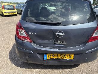 Opel Corsa 1.2-16V 111 Edition picture 11