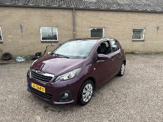 Peugeot 108 1.0 e-VTi Active REST BPM €200,-!!! picture 3