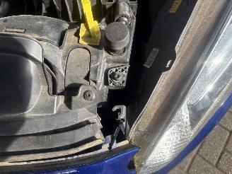Ford Fiesta 1.0 Titanium picture 16