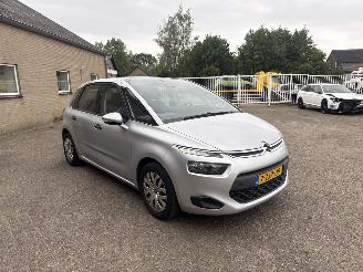 krockskadad bil auto Citroën C4 PICASSO 1.6 e-HDi Attraction AUT REST BPM €400,-!!! 2015/1