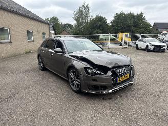 škoda osobní automobily Audi A6 allroad 3.0 TDI quattro Premium Edition REST BPM €800,-!!! 2015/8
