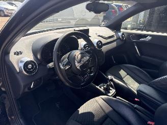 Audi A1 SPORTBACK 1.4 TFSI Attraction picture 17