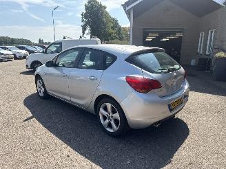Opel Astra 1.4 Turbo Edition REST BPM €200,-!!! picture 5
