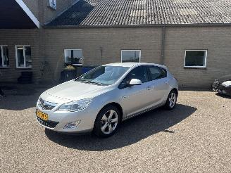 Opel Astra 1.4 Turbo Edition REST BPM €200,-!!! picture 3