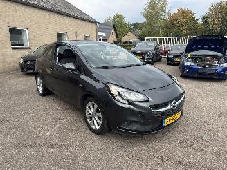 skadebil auto Opel Corsa 1.4 Edition 2017/8