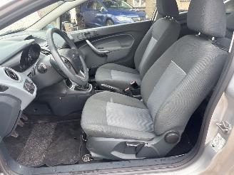 Ford Fiesta 1.25 Limited picture 25