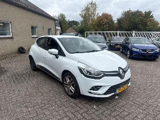  Renault Clio 0.9 TCe Zen REST BPM €400,-!!! 2018/9