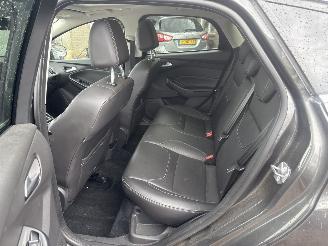 Ford Focus 1.0 Titanium REST BPM €400,-!!! picture 33