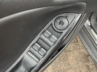 Ford Focus 1.0 Titanium REST BPM €400,-!!! picture 30