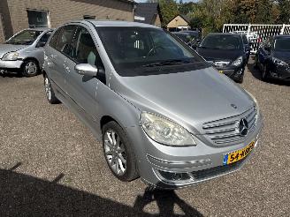Schadeauto Mercedes B-klasse 170 2009/10