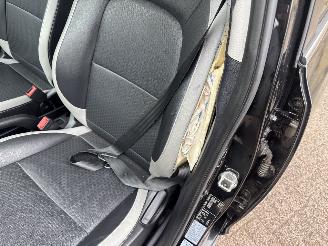 Kia Picanto 1.0 CVVT Colour Ed. REST BPM €300,-!!! picture 21