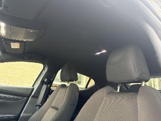 Mazda 3 2.0 e-SA-G Luxury M Hybrid 122  REST BPM €700,-!!! picture 38