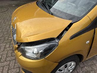 Peugeot 108 1.0 e-VTi Active AUTOMAAT REST BPM €300,-!!! picture 20
