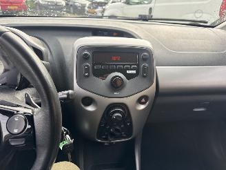 Peugeot 108 1.0 e-VTi Active AUTOMAAT REST BPM €300,-!!! picture 23