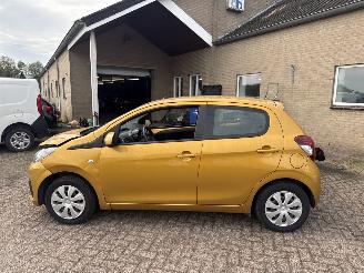 Peugeot 108 1.0 e-VTi Active AUTOMAAT REST BPM €300,-!!! picture 4