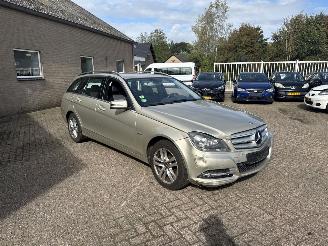 uszkodzony samochody osobowe Mercedes C-klasse 200 CDI BnsCl. Avg. 2011/6