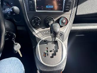 Toyota Verso S 1.3 VVT-i Aspiration AUTOMAAT picture 15