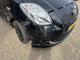 Toyota Yaris 1.3 VVTi Sol Sport picture 12
