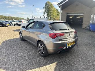 Alfa Romeo Giulietta 1.4 T Distinctive picture 5